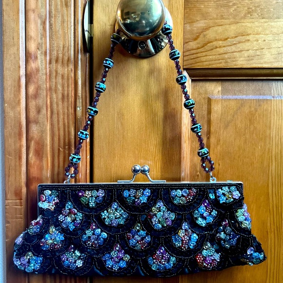 Black Beaded Clutch - Picture 2 of 2